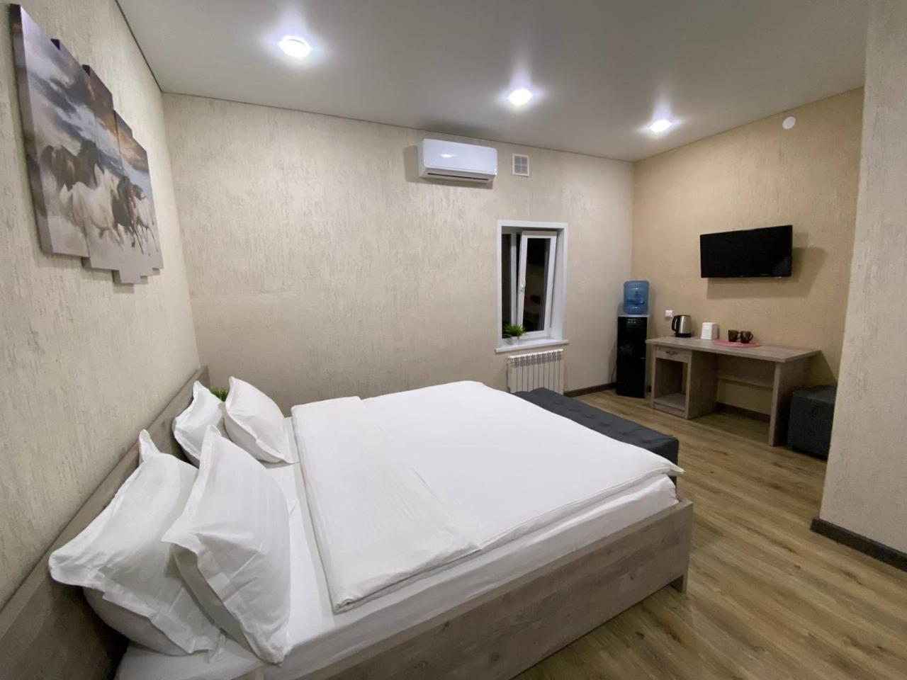 Deluxe Spa-Hotel Ust-Kamenogorsk Ngoại thất bức ảnh